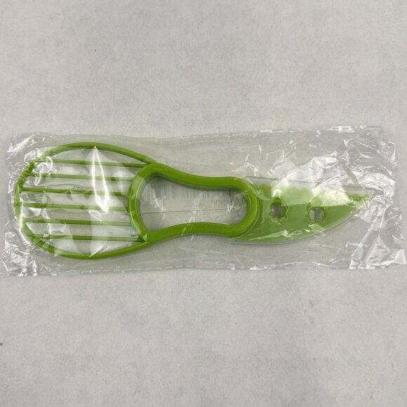 Avocado Slicer Pitter Safety Cover Green Plastic Multi-Function Kitchen Tool NEW - Picture 2 of 9